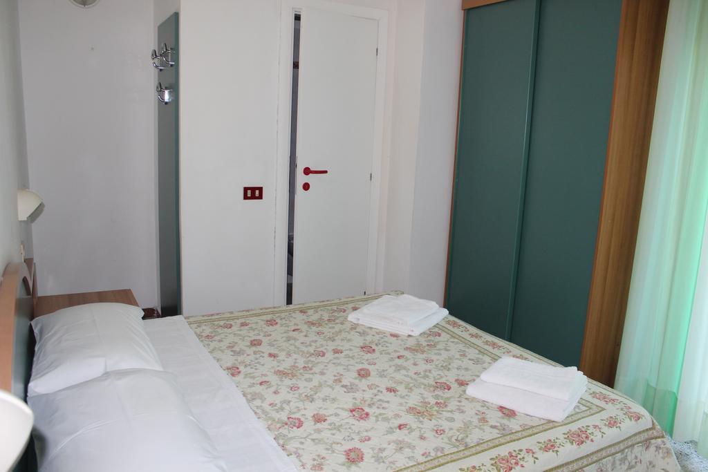 Hotel Santini Rimini Pokój zdjęcie