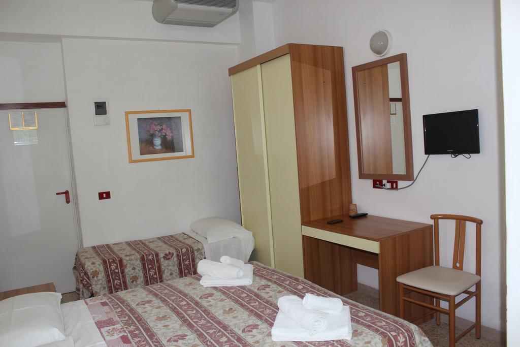 Hotel Santini Rimini Pokój zdjęcie